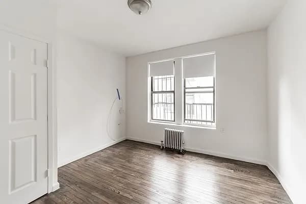 341 West 45 Street #415, Manhattan, NY 10036 apartment_living_room 1