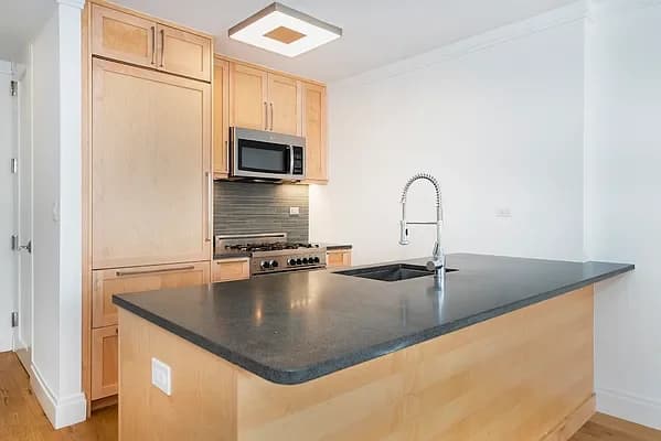 201 East 86 Street #24BB, Manhattan, NY 10028 apartment_kitchen 1