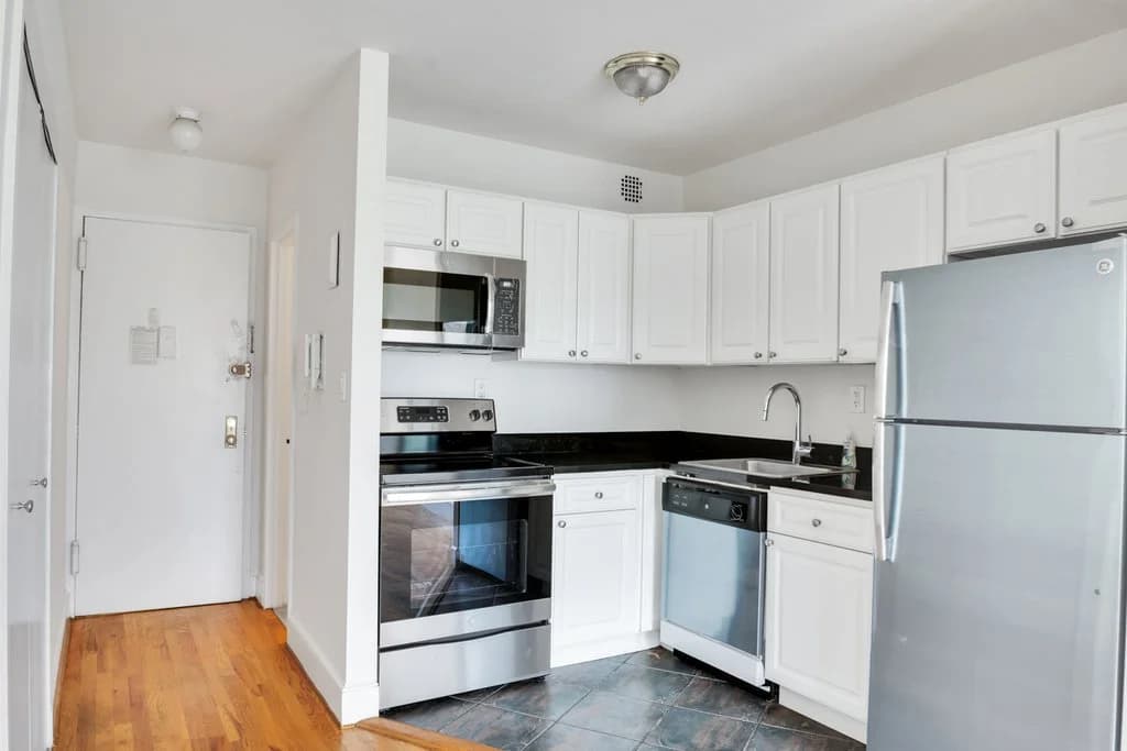 655 2 Avenue #2B, Manhattan, NY 10016 1