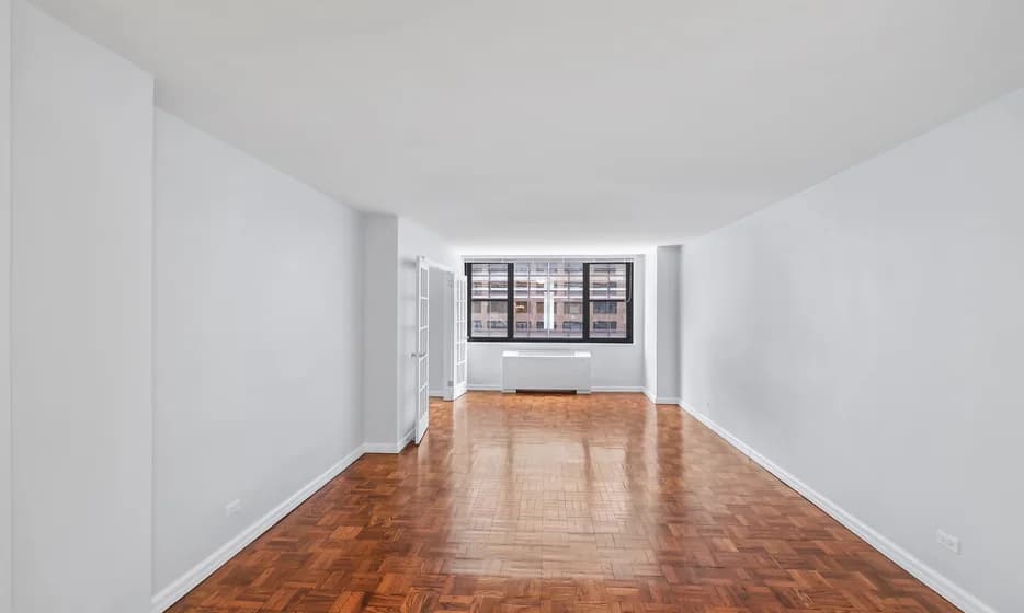 330 W 58 St #08L, Manhattan, NY 10019 1