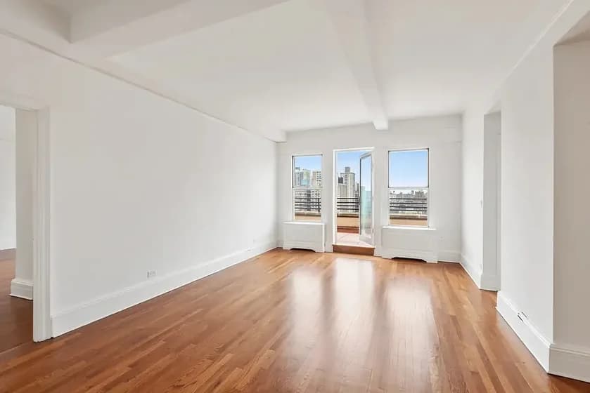 27 West 86 Street #PHC, Manhattan, NY 10024 apartment_living_room 1