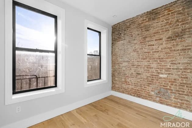 221 East 10 Street #21, Manhattan, NY 10003