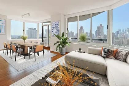 350 East 79 Street #20B, Manhattan, NY 10075