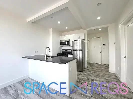 106 Remsen Avenue #2C, Brooklyn, NY 11203