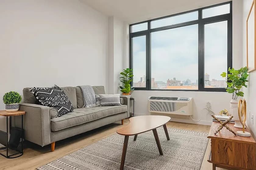 276 Grand Concourse #1106, The Bronx, NY 10451 apartment_living_room 1
