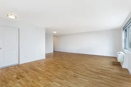 375 S End Ave #6A, Manhattan, NY 10280