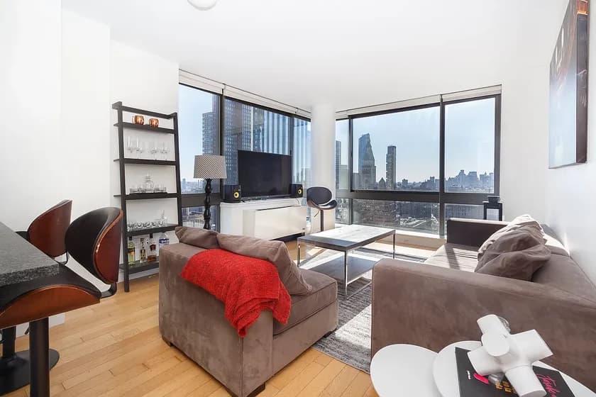 9 West 31 Street #33E, Manhattan, NY 10001 apartment_living_room 1