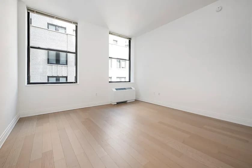 70 Pine Street #1102, New York, NY 10005 apartment_living_room 1