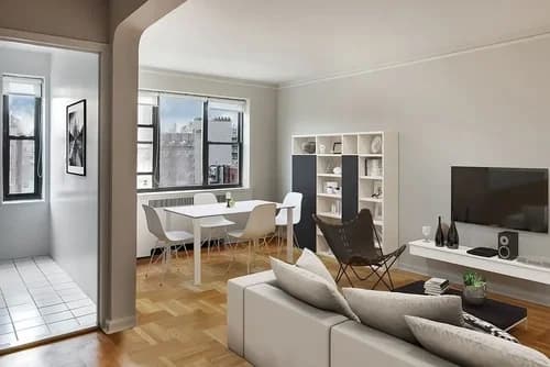 10 Downing Street #6G, Manhattan, NY 10014