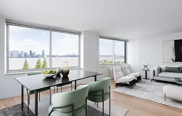 400 Chambers Street #010S, Manhattan, NY 10282