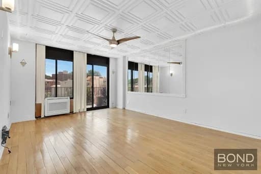 25-40 Shore Boulevard #2B, Queens, NY 11102