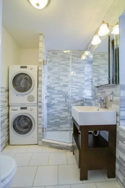 1590 Lexington Avenue #16.0, Manhattan, NY 10029 apartment_bathroom 1