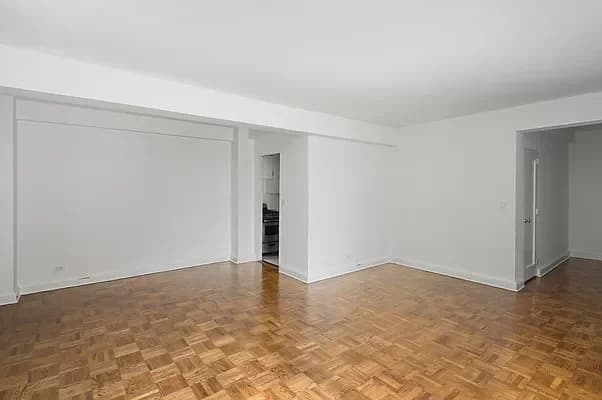 136 East 55 Street #2R, Manhattan, NY 10022