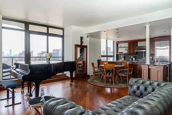 100 United Nations Plaza #PH-49A, Manhattan, NY 10017 apartment_living_room 1