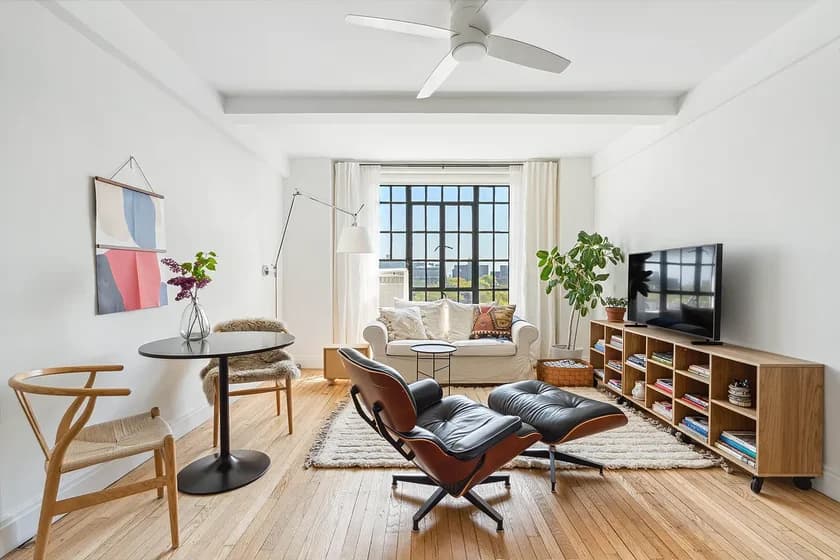 101 Lafayette Avenue #11-H, Brooklyn, NY 11217 apartment_living_room 1