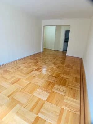 10 Hillside Avenue #2L, Manhattan, NY 10040