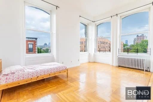 191 Clinton Street #4D, Brooklyn, NY 11201