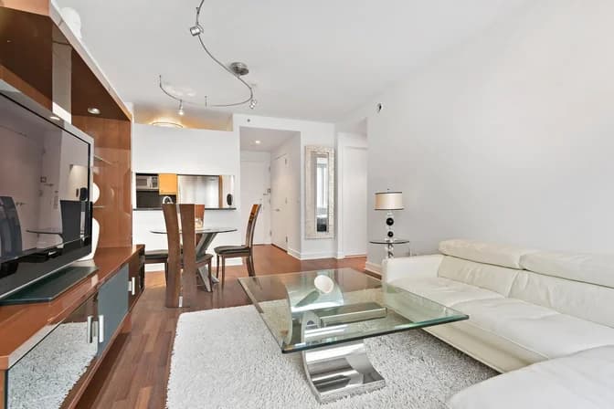 120 Riverside Boulevard #11-V, Manhattan, NY 10069