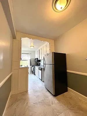 31-31 54 Street #1A, Queens, NY 11377 1