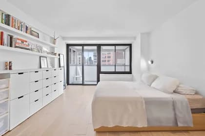 142 East 16 Street #11G, Manhattan, NY 10003