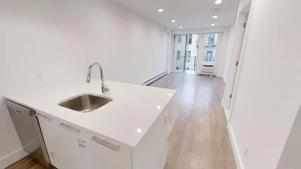 991 Ocean Avenue #2C, Brooklyn, NY 11226 1