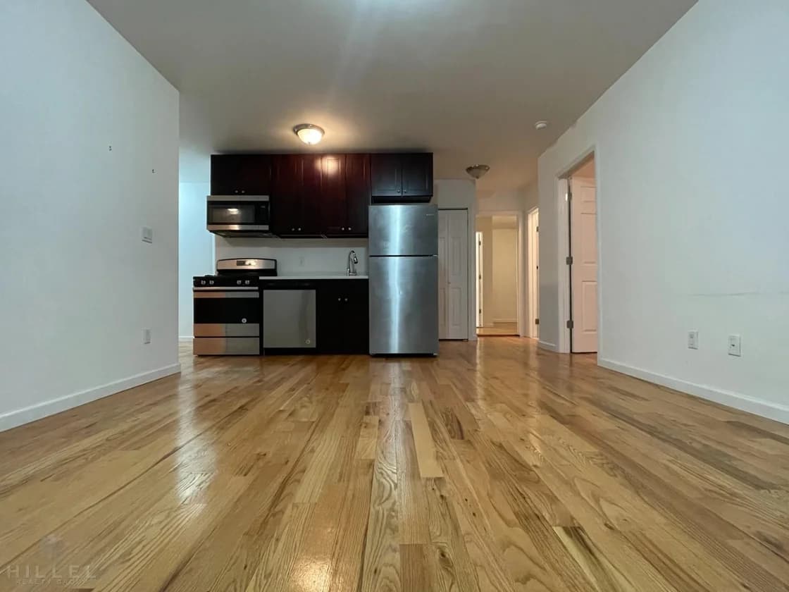 2305 30 Avenue #4D3, Queens, NY 11102 1