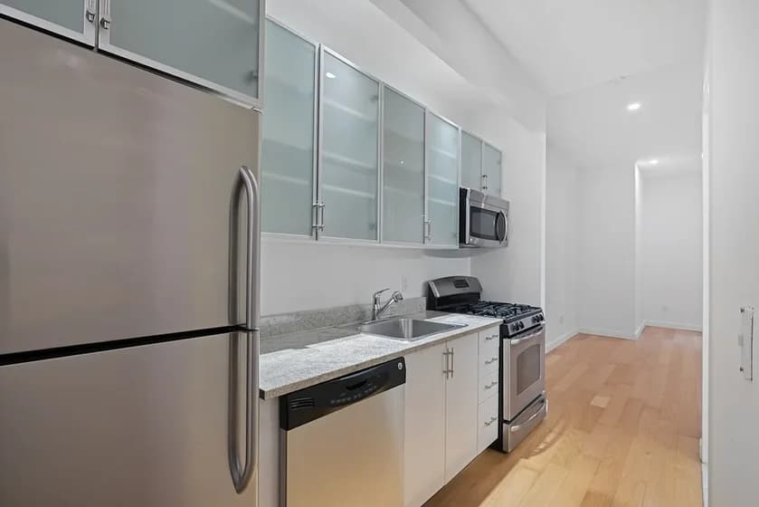 37 Wall Street #7H, Manhattan, NY 10005 apartment_kitchen 1