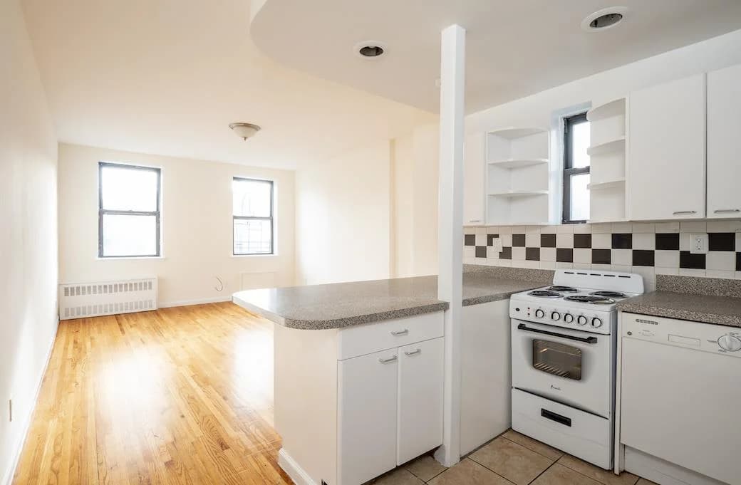 124 2 Avenue #4D, Manhattan, NY 10003 apartment_kitchen 1