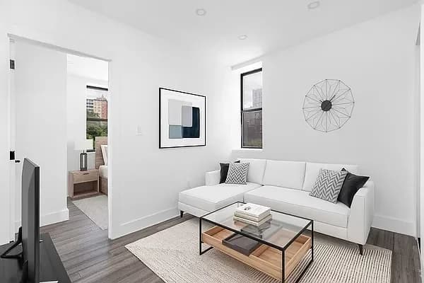 20 Avenue A #5-E, Manhattan, NY 10009 apartment_living_room 1