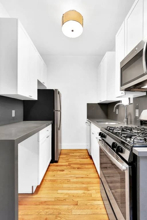 226 East 25 Street #1D, Manhattan, NY 10010 1