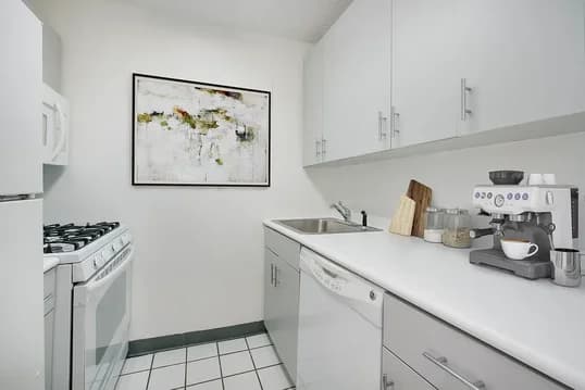 429 East 52 Street #22E, Manhattan, NY 10022