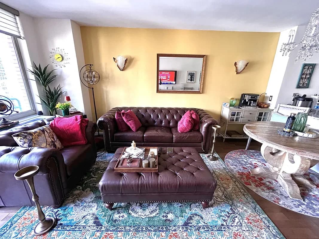 145 East 48 Street #27G, Manhattan, NY 10017 apartment_living_room 1