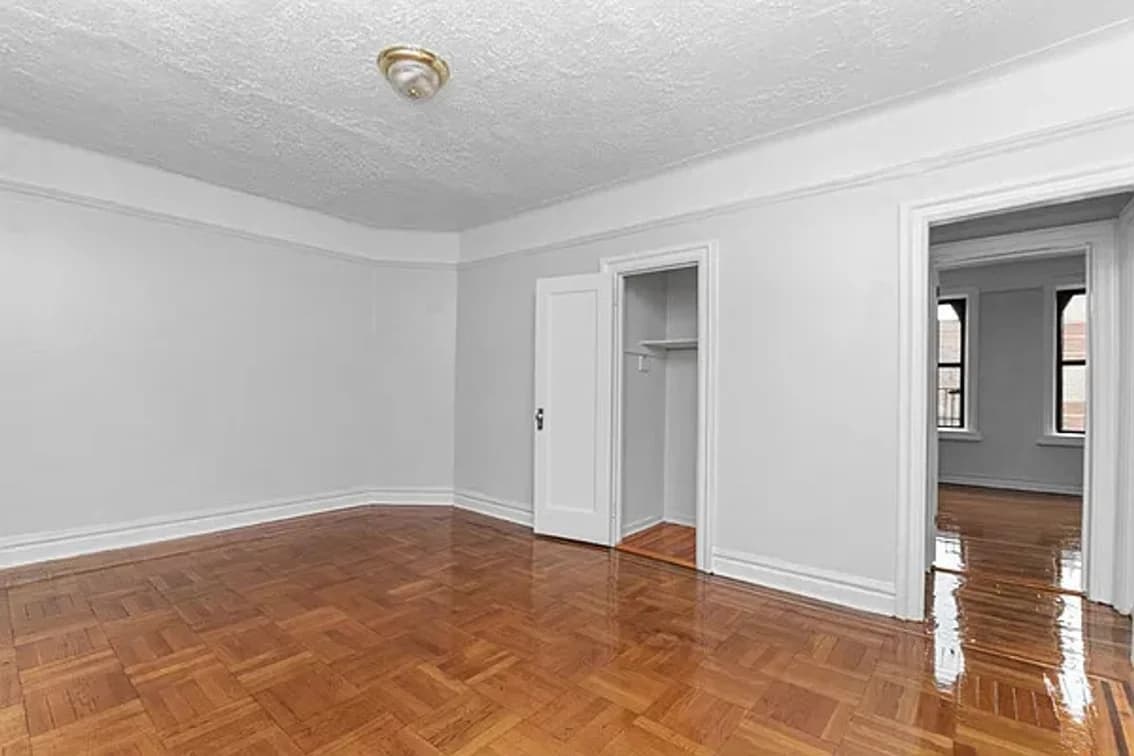 35 Thayer Street #4G, Manhattan, NY 10040 1