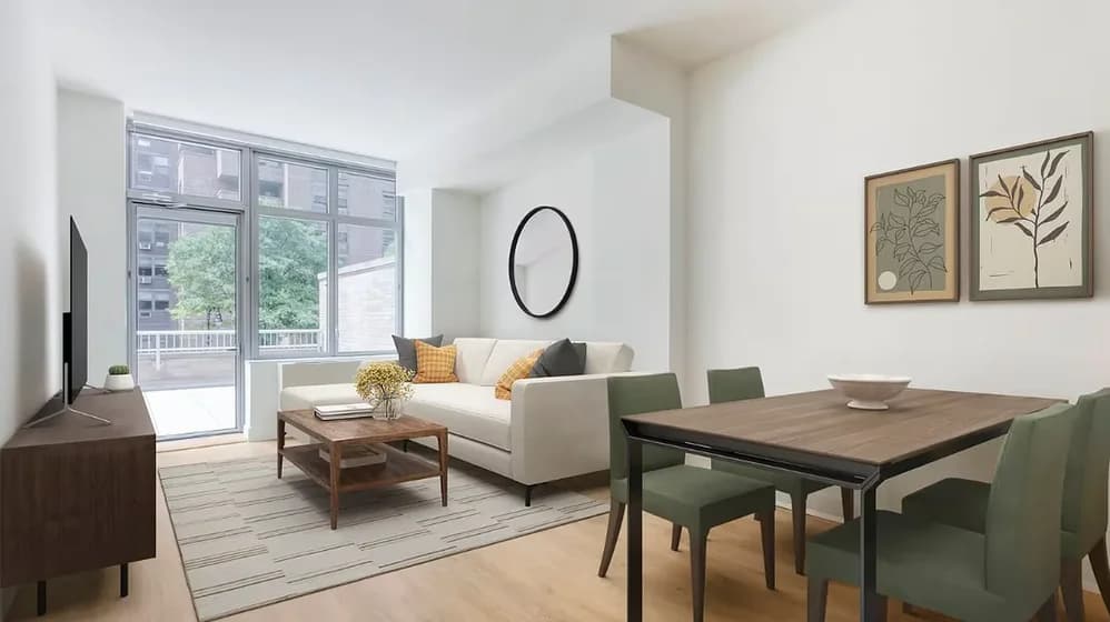 65 Nagle Avenue #3-A, Manhattan, NY 10040 apartment_living_room 1