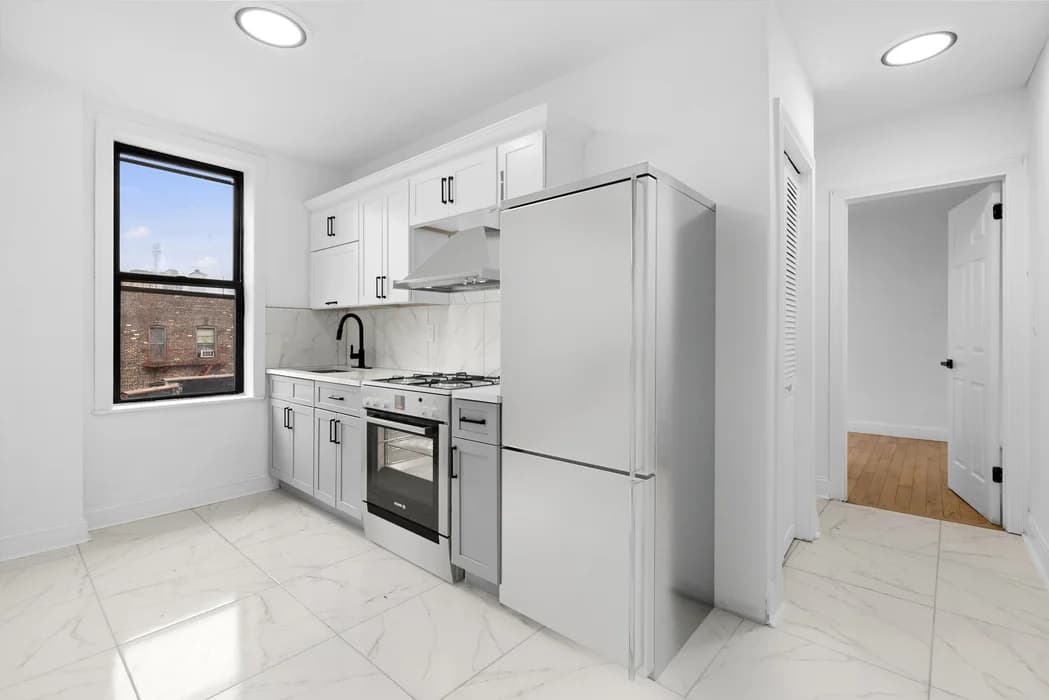 346 Montgomery Street #C5, Brooklyn, NY 11225 1