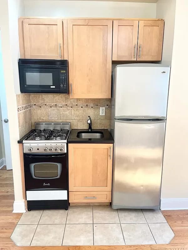 141 West 139 Street #A-24, Manhattan, NY 10030 apartment_kitchen 1