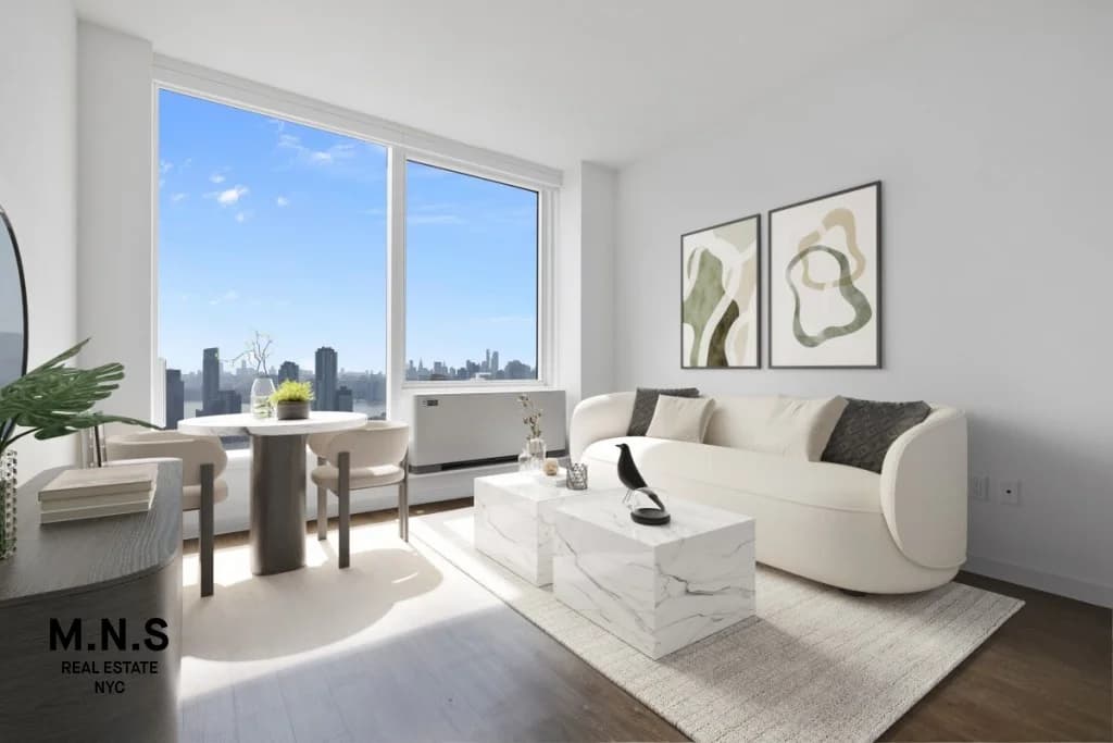 22-44 Jackson Ave #2928, Queens, NY 11101 1