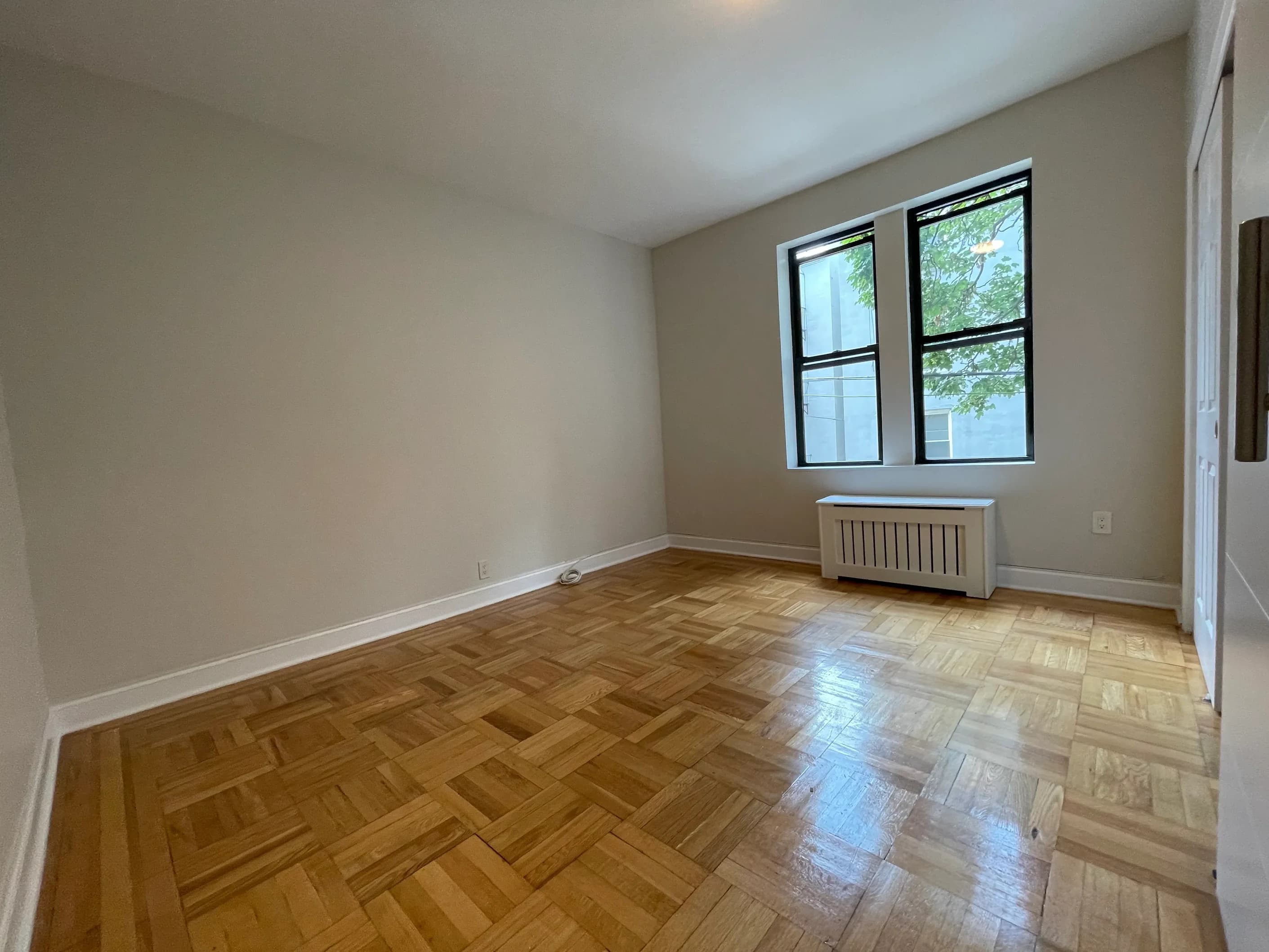 30-58 34 Street #1G, Queens, NY 11103 apartment_living_room 1