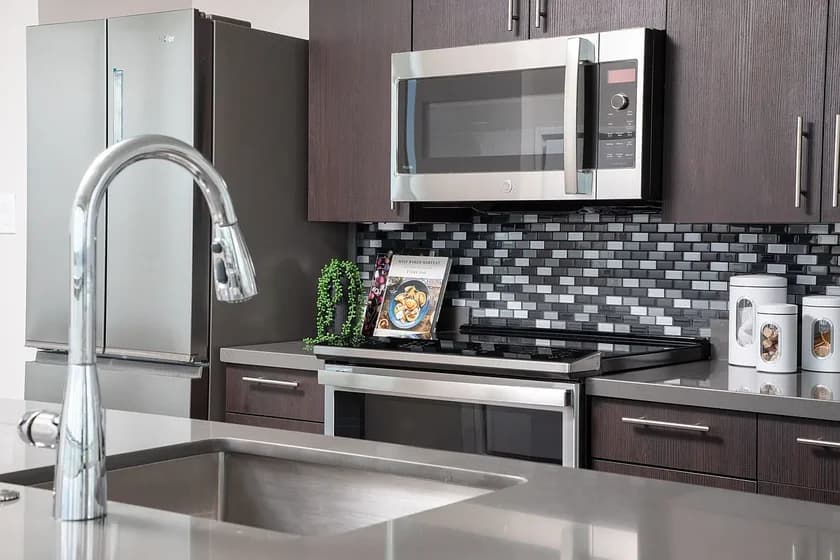 5 Bay Street #12JJ, Staten Island, NY 10301 apartment_kitchen 1