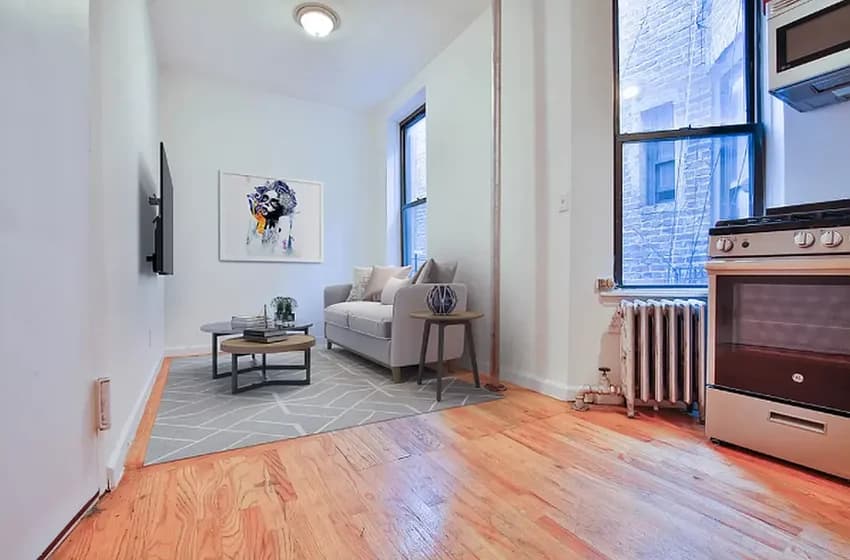 142 Sullivan Street #28, Manhattan, NY 10012 apartment_living_room 1