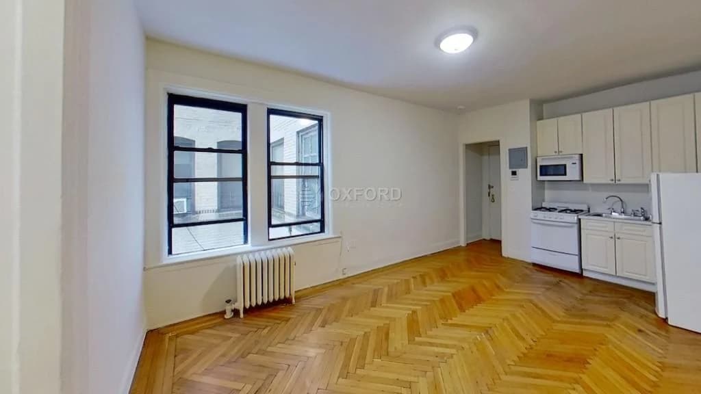 214 West 96 Street #3g, Manhattan, NY 10025 1