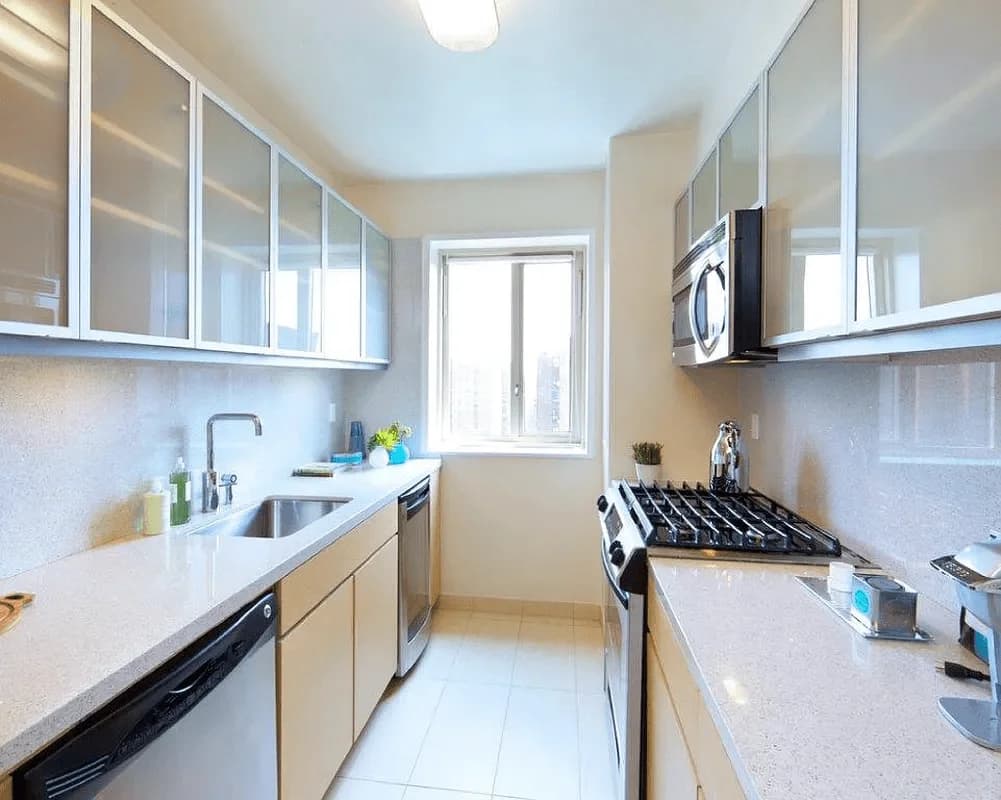 441 East 20 Street #08-D, Manhattan, NY 10010 apartment_kitchen 3