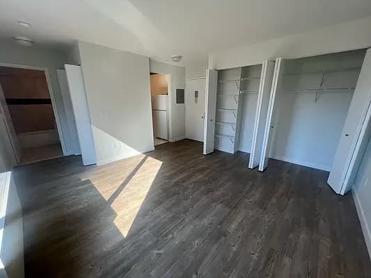 Avalon Midtown West 826 8 Avenue #20T, Manhattan, NY 10019 apartment_living_room 1