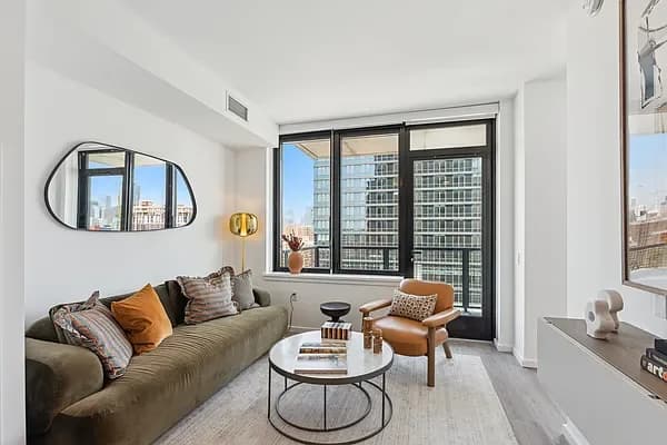 504 Sackett Street #505, Brooklyn, NY 11231 apartment_living_room 1