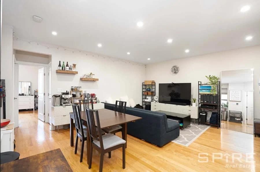 105 Bennett Avenue #24A, Manhattan, NY 10033 1