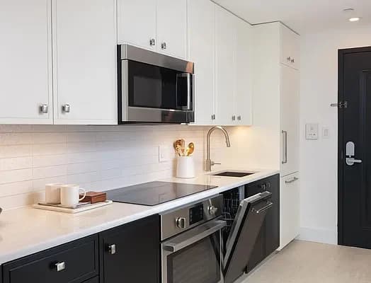 30 Morningside Drive #620, Manhattan, NY 10025 apartment_kitchen 1