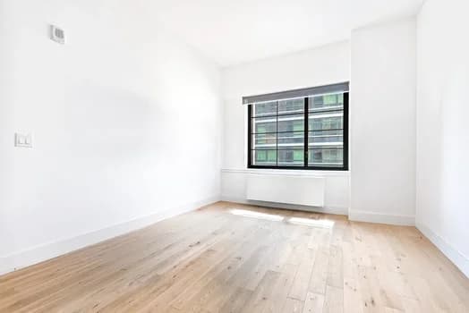27-21 44 Drive #302, Queens, NY 11101