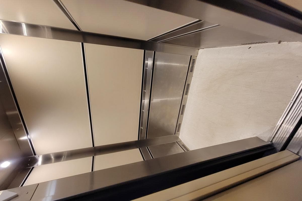 2034 Cropsey Avenue #2G, Brooklyn, NY 11214 100