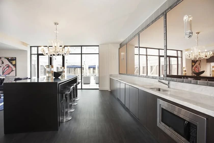 95 Wall St. in Financial District 95 Wall Street #915, Manhattan, NY 10005 apartment_kitchen 1