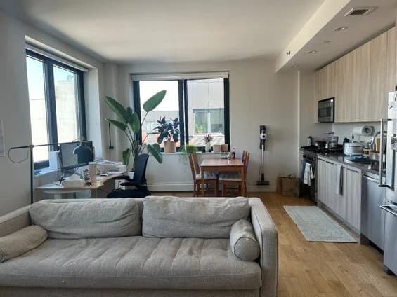 149 Kent Avenue #W711, Brooklyn, NY 11249 1